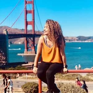 Meet your Posher, Daniela